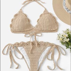 NWOT•cream/tan crochet string bikini•size small•fully lined•removable padding🏝